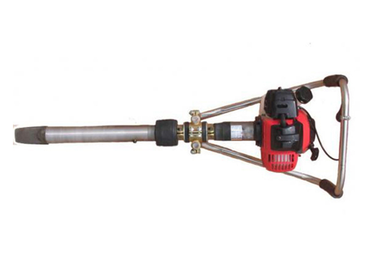 ND-4型手提式(shi)内燃搗固(gù)鎬
