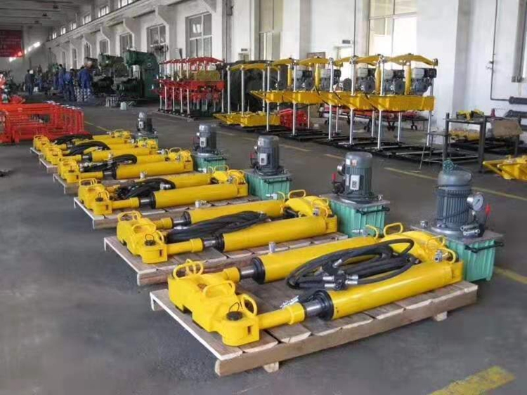 YLS-900型(xing)液壓拉伸(shen)機