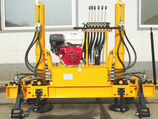 YQBJ-300x125型高行(hang)程液壓起(qi)撥道機