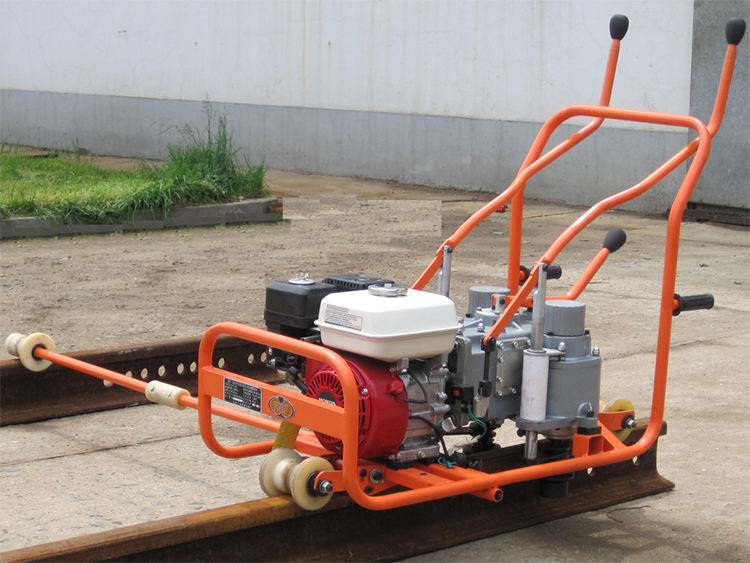 NLB-600型雙(shuāng)頭内燃螺(luó)栓扳手