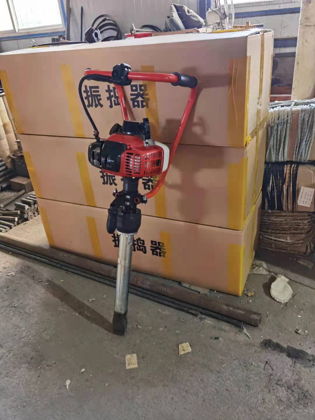 ND-4型手提式内(nei)燃搗固鎬