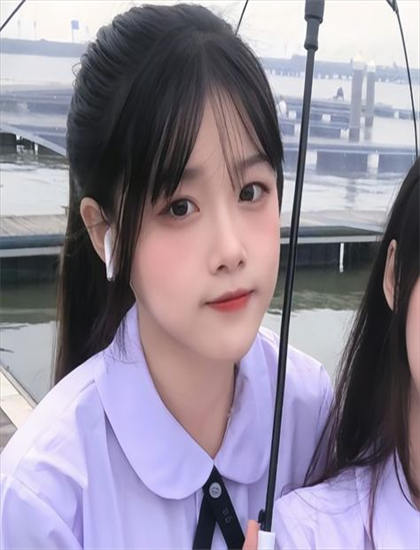 文化研究：《伸出你的手》如何展现微距拍摄的细节表现与视觉冲击 探索文化表达的多种形式