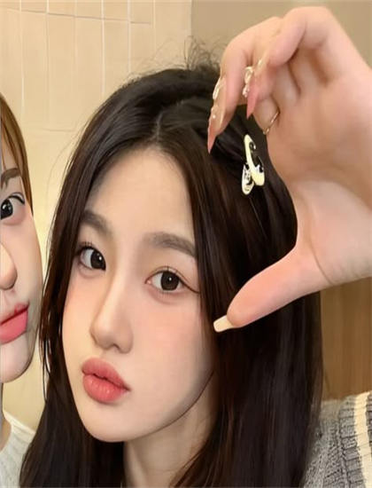 全新视角看《温特沃斯 第三季》的叙事技巧与导演风格——东方与西方的碰撞